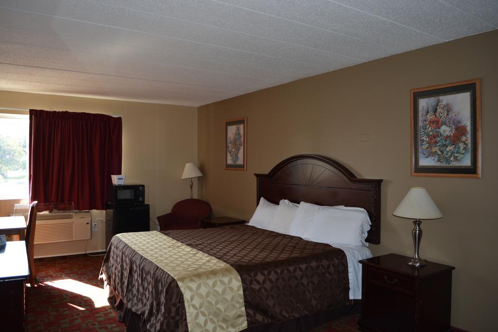 Travelodge By Wyndham Grand Forks Exterior foto
