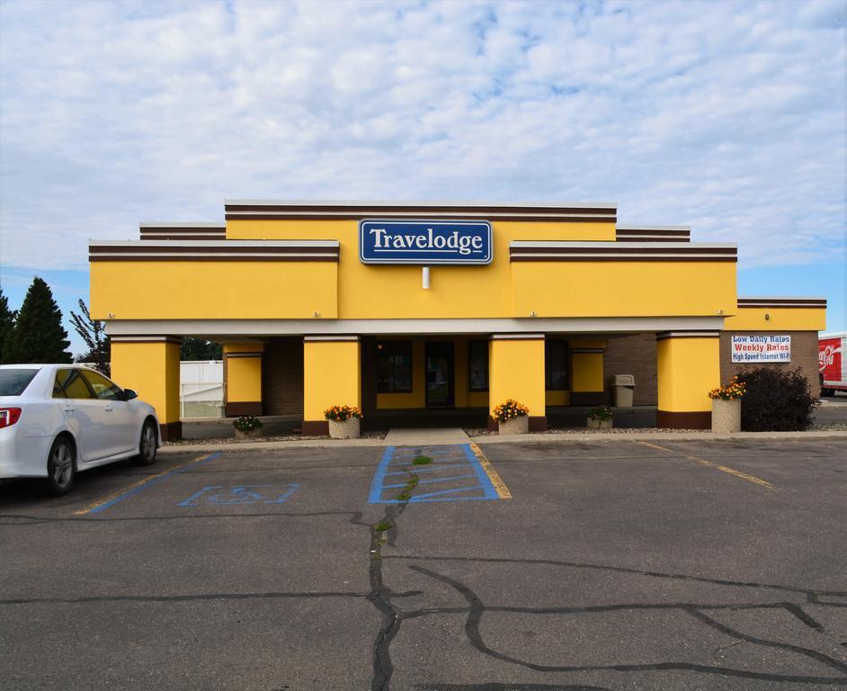 Travelodge By Wyndham Grand Forks Exterior foto