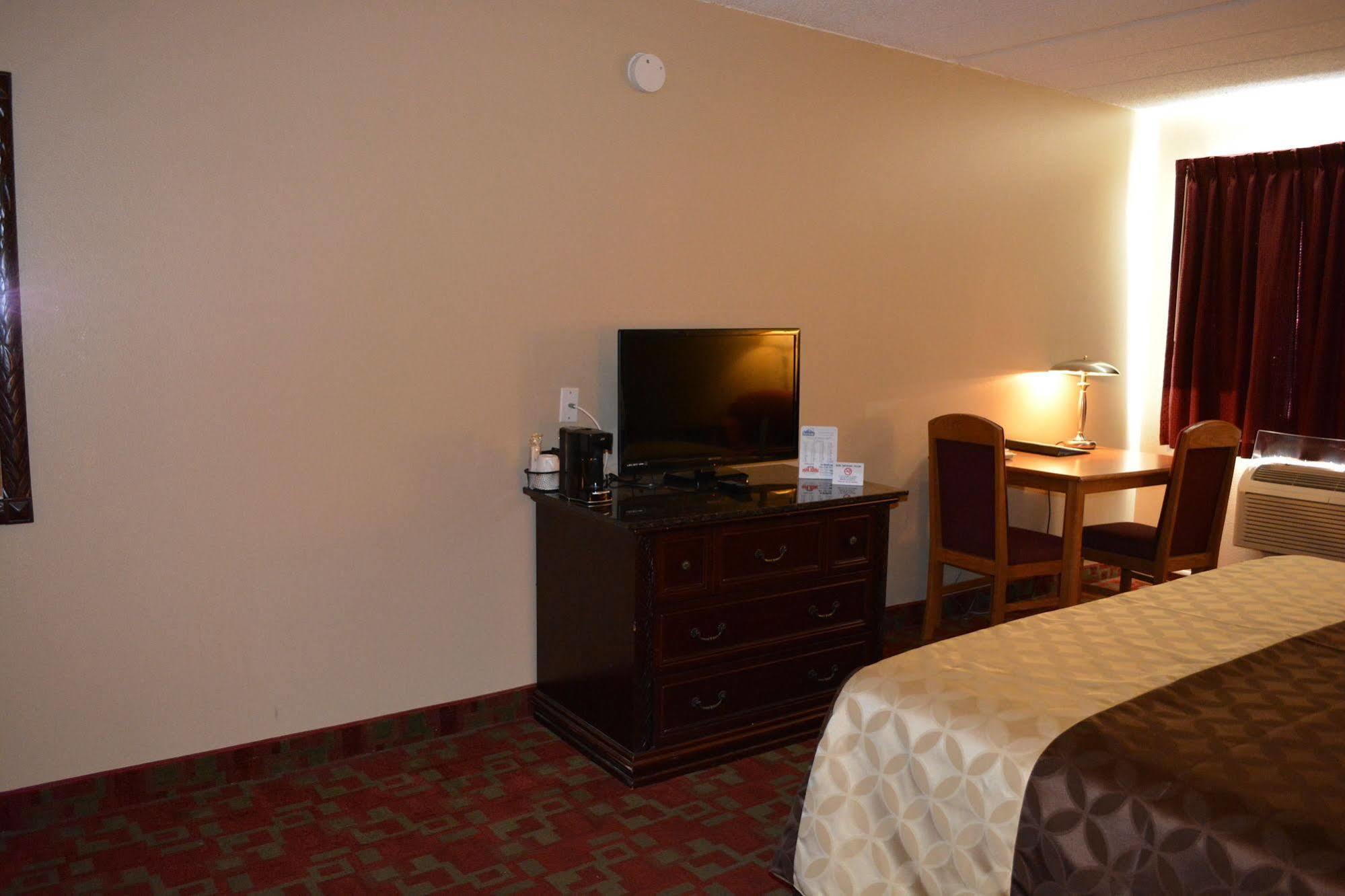 Travelodge By Wyndham Grand Forks Exterior foto