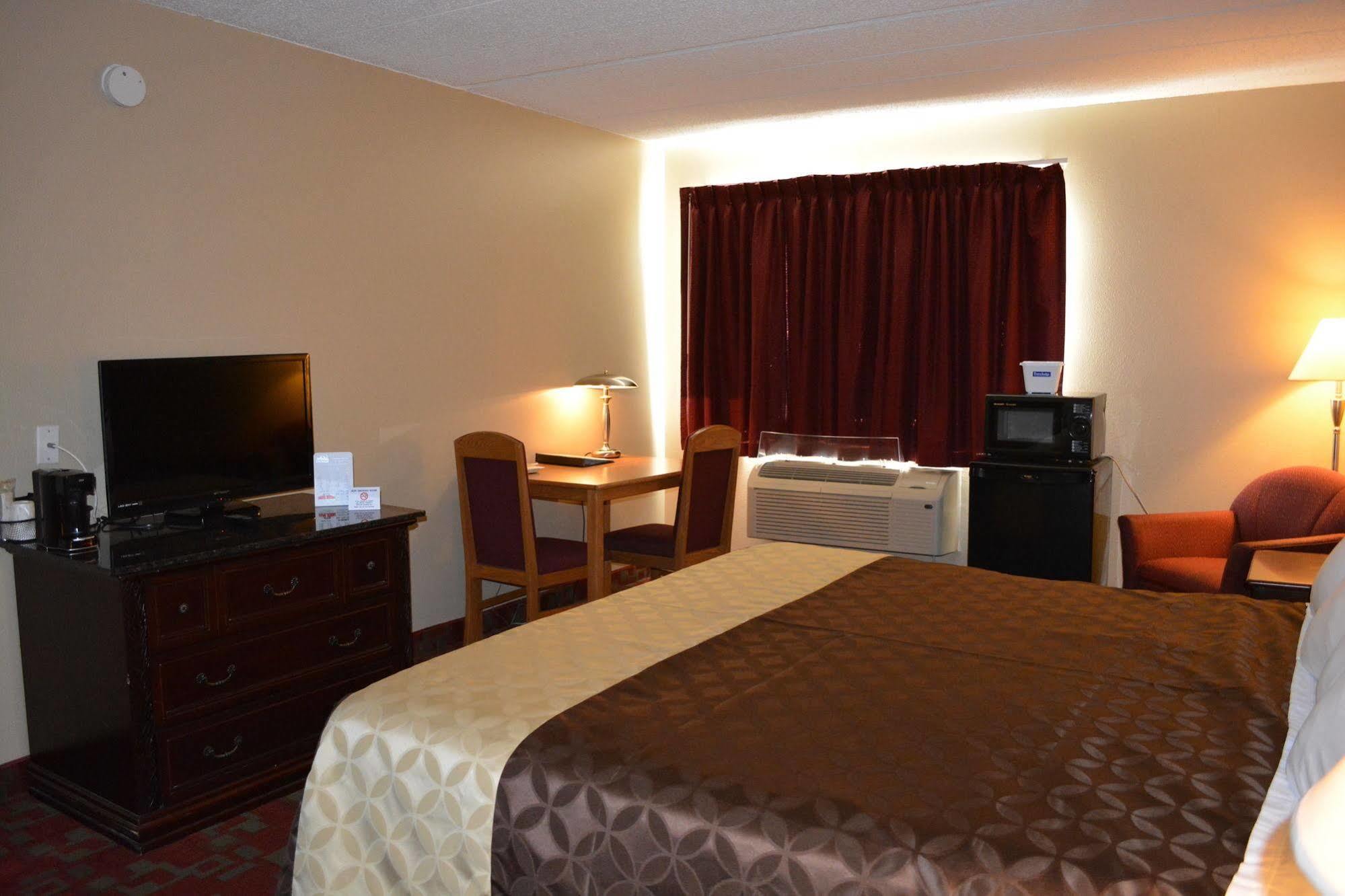Travelodge By Wyndham Grand Forks Exterior foto